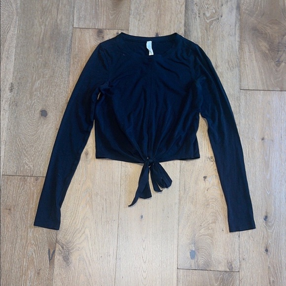 lululemon athletica Tops - lululemon athletica Black Tie-Front workout  long sleeve size 4
Athletic